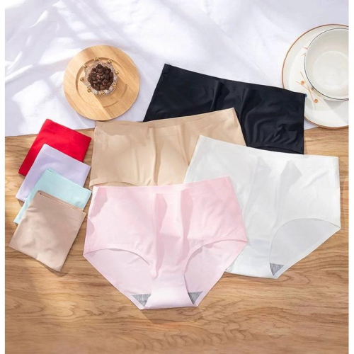 雲塵之飾·萌物販賣部 臺灣賣家 快速出貨 ? 現貨 無痕 女士 內褲 夏天必穿 闆娘自留款 不卡縫 親膚材質 柔軟 透氣