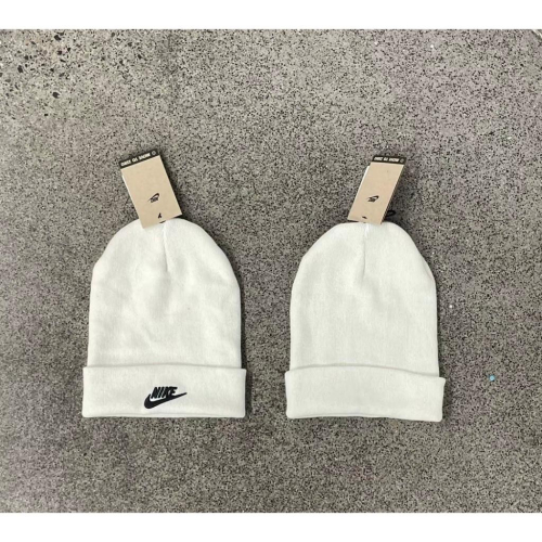 【AND.】現貨 NIKE PEAK BEANIE 米白 毛帽 穿搭 保暖 男女款 FB6528-121