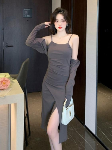 DearGod正韓女裝純欲風套裝女2022秋款吊帶連身裙開叉一步裙 長袖開衫上衣兩件套
