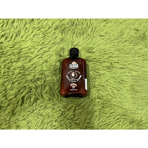 《棒壘用品優惠出清》BRETT SARNA 手套保革油 GO-00651
