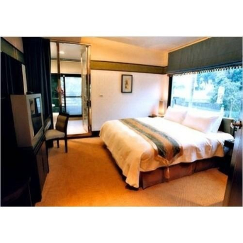 【Rock的家】宜蘭礁阿先湯泉養生會館 豪華雙人房住宿券 含早餐 週五不加價