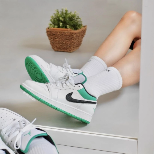 Air Jordan 1 Low 白黑綠 大童版【553560-129】