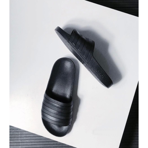 愛迪達 adidas 三線防水拖鞋