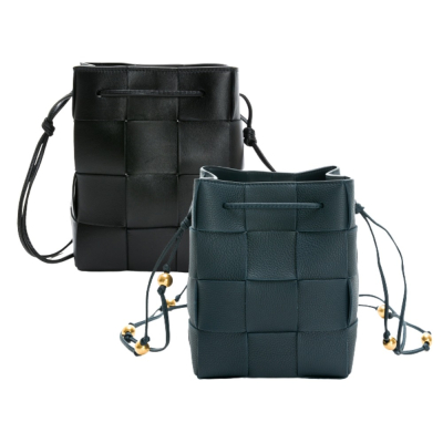 BOTTEGA VENETA BV 經典牛皮大編織水桶包(小款)__DVSHOP 保證正貨 台灣現貨不用等